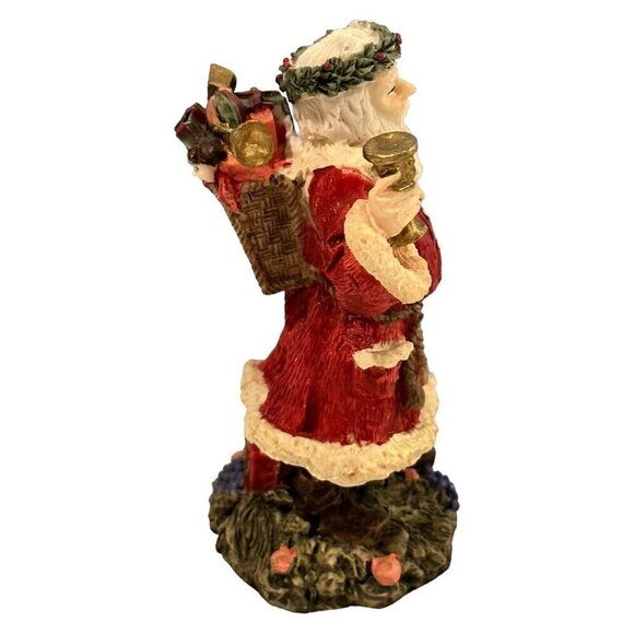 The International Santa Collection Father Christmas England SC02 Figurine 5in - Picture 5 of 8